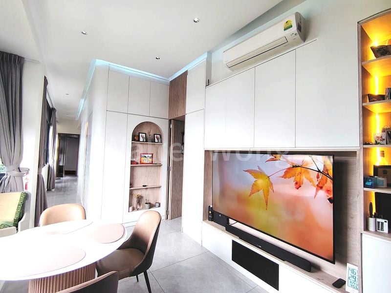 PARKWOOD RESIDENCES 8