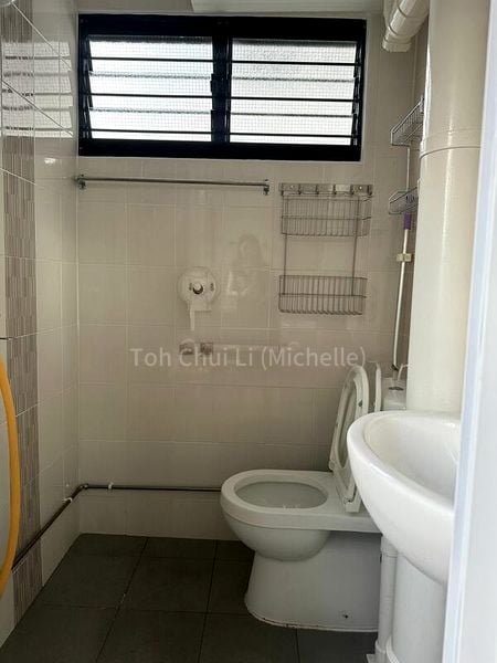 ANG MO KIO AVE 10 11