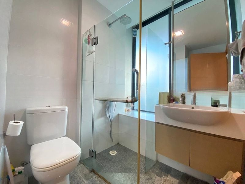 ILLUMINAIRE ON DEVONSHIRE 4