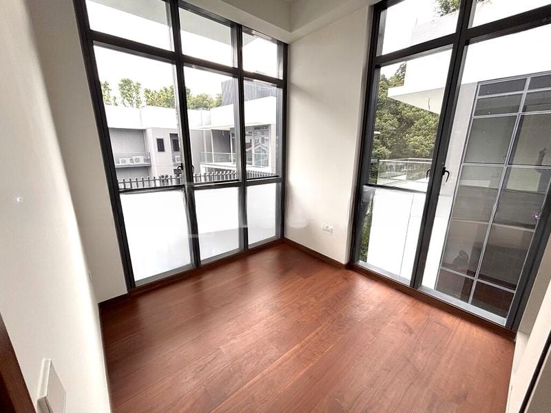 PHOENIX RESIDENCES 3