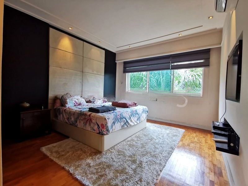SOMMERVILLE GRANDEUR 3