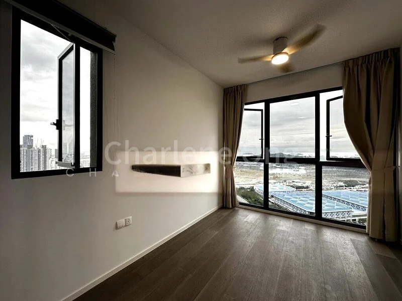 AVENUE SOUTH RESIDENCE 7