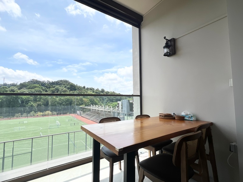 DAIRY FARM RESIDENCES 18