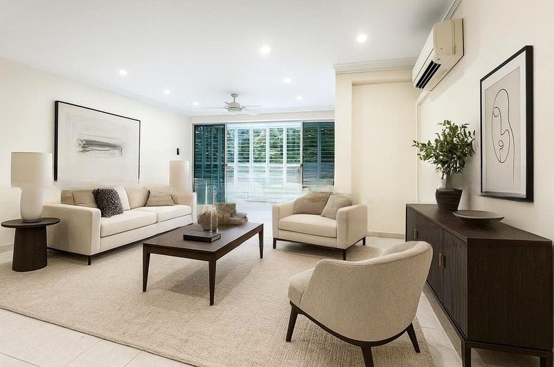 CAVENAGH HOUSE 4