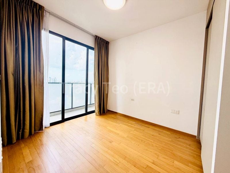 THE CLEMENT CANOPY 9