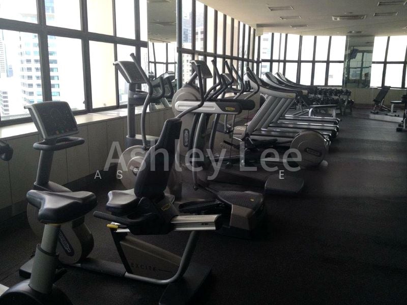 INTERNATIONAL PLAZA 9