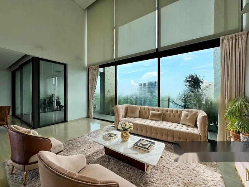 TOMLINSON HEIGHTS 10