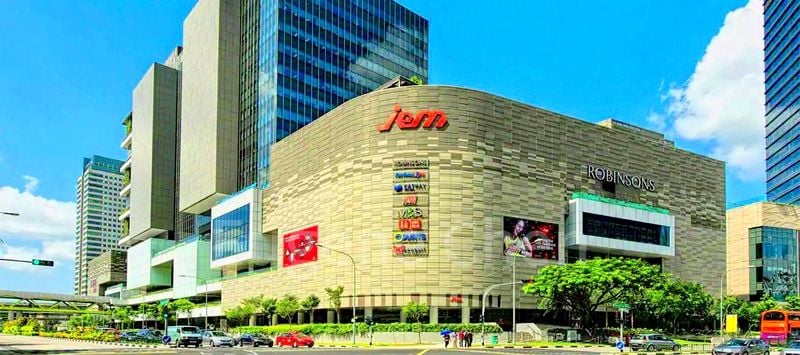 JURONG EAST ST 13 15