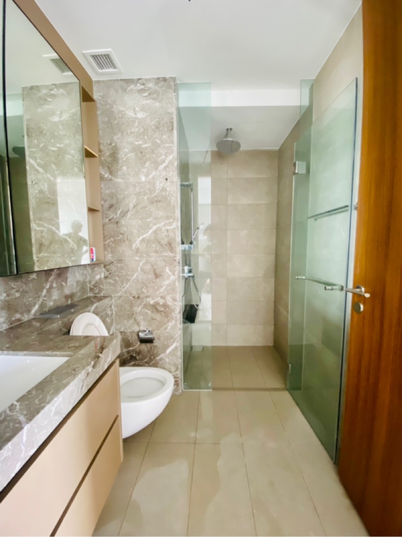 STIRLING RESIDENCES 13