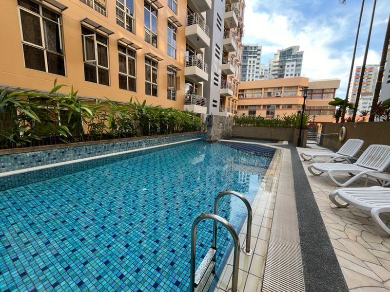 SIMS GREEN 35