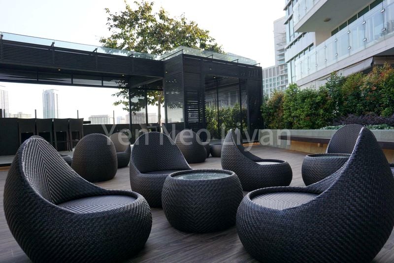 THE ROCHESTER RESIDENCES 6