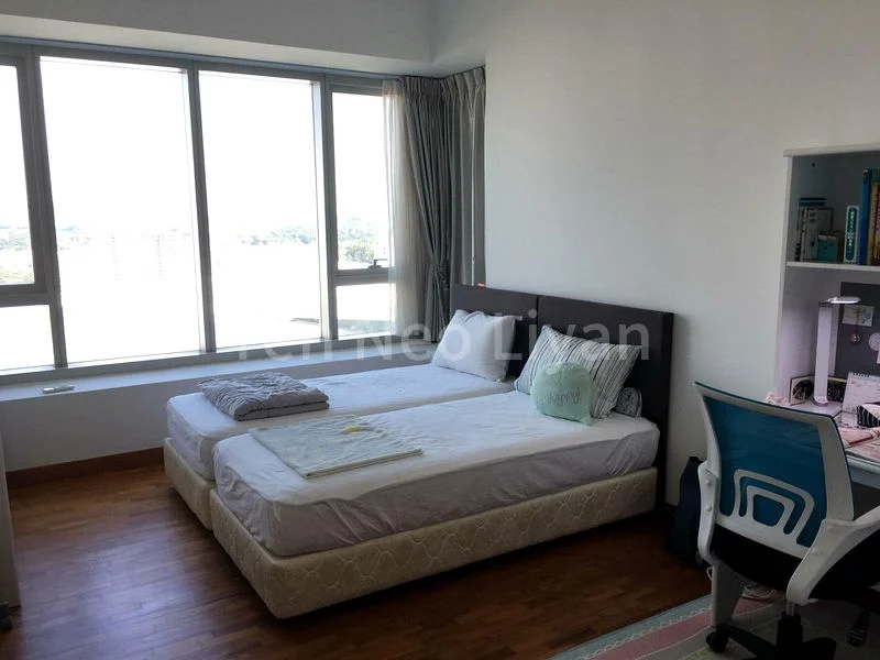 THE ROCHESTER RESIDENCES 11