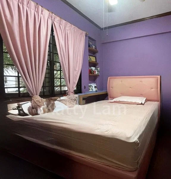 PARKVIEW APARTMENTS 5