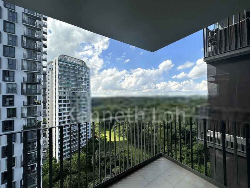 FORESQUE RESIDENCES 3