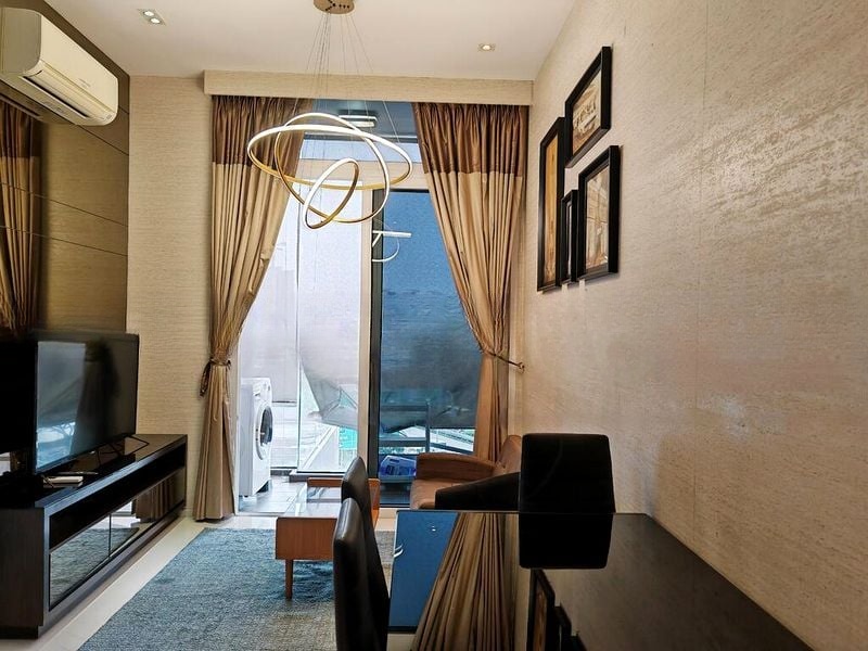 SUITES @ TOPAZ 2
