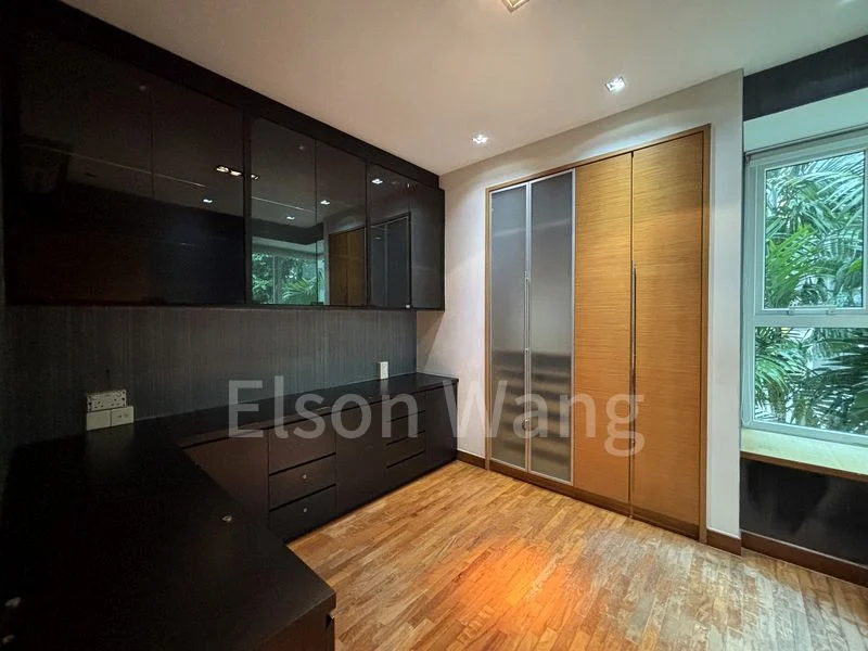 SAVANNAH CONDOPARK 7