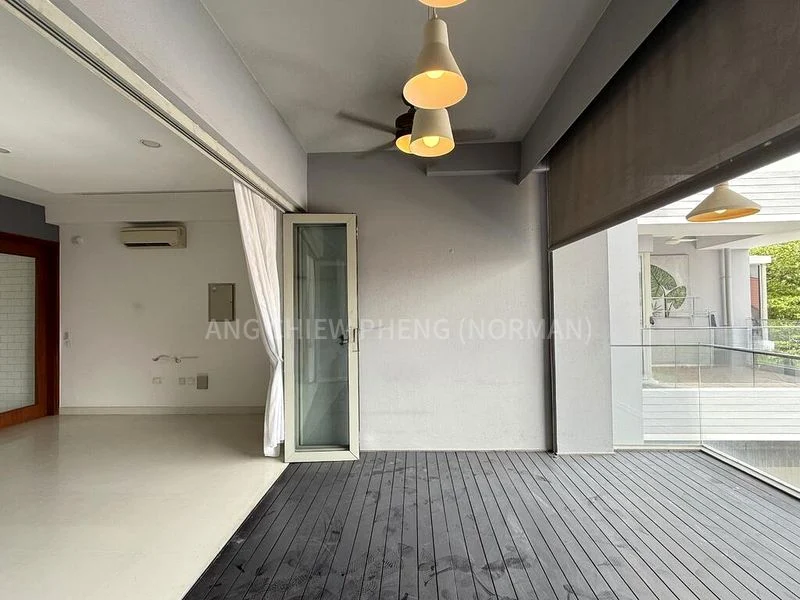 EAST COAST RESIDENCES 9