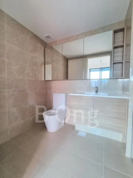 TREASURE AT TAMPINES 10