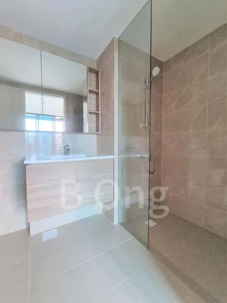 TREASURE AT TAMPINES 11