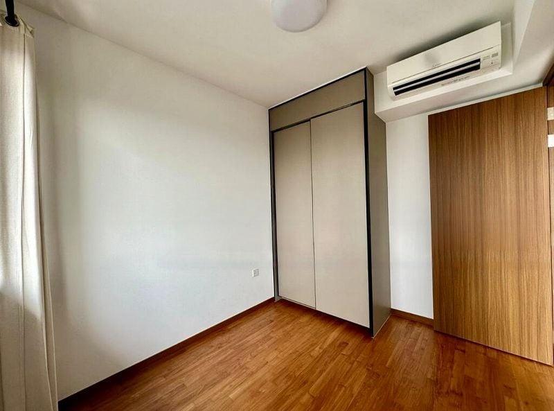 STIRLING RESIDENCES 3