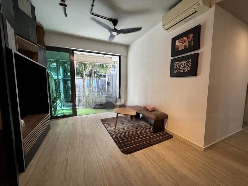 ESPARINA RESIDENCES 8