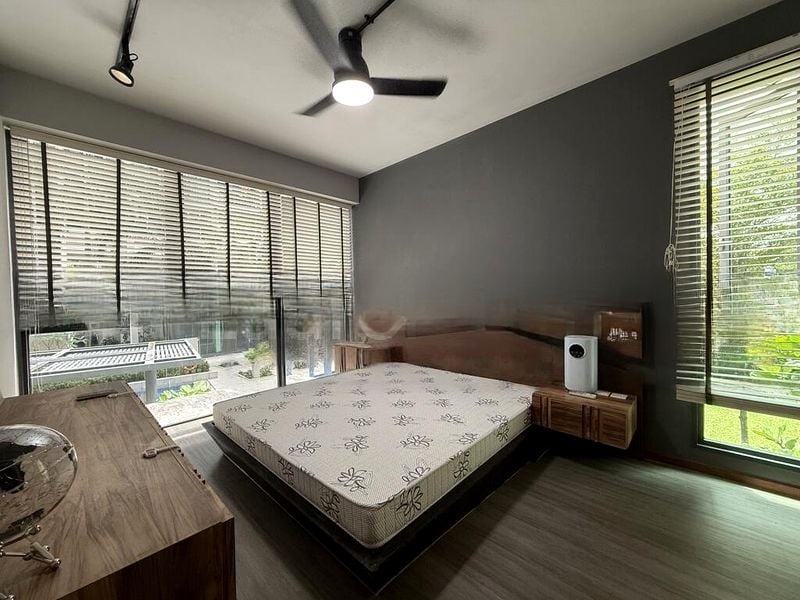 ESPARINA RESIDENCES 6