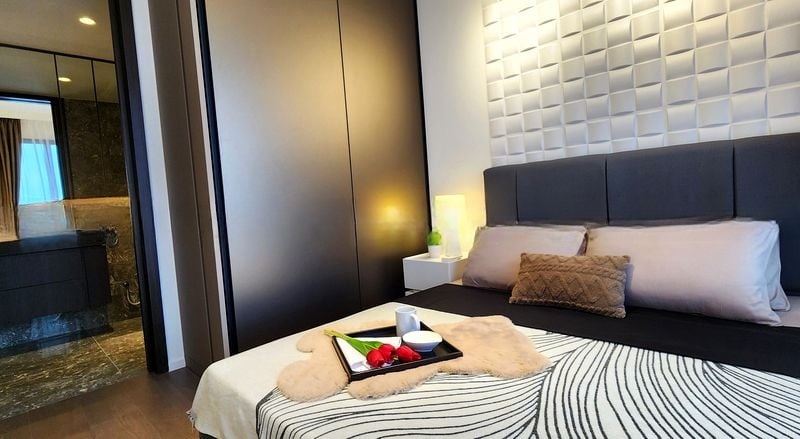 AVENUE SOUTH RESIDENCE 7