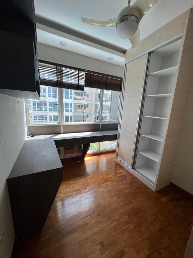 THE TAMPINES TRILLIANT 12