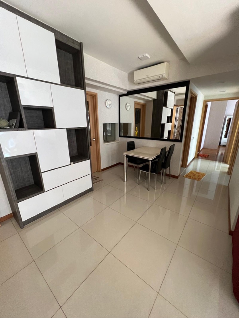 THE TAMPINES TRILLIANT 10