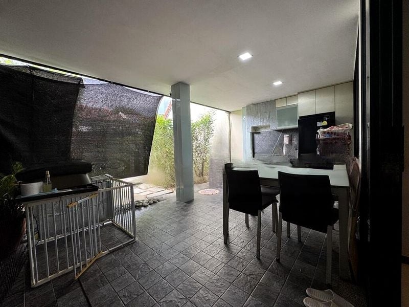 SELETAR HILLS ESTATE 6