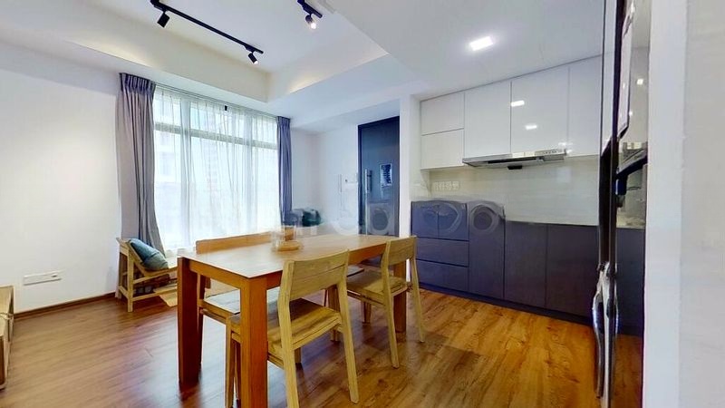 RISING SUITES 3
