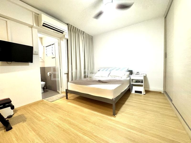 GEYLANG EAST AVE 1 5