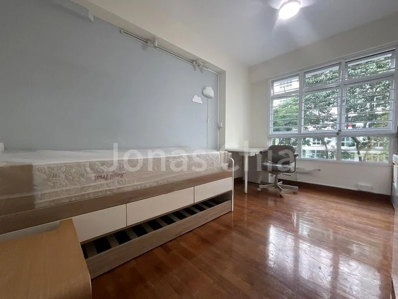 SENGKANG EAST AVE 10