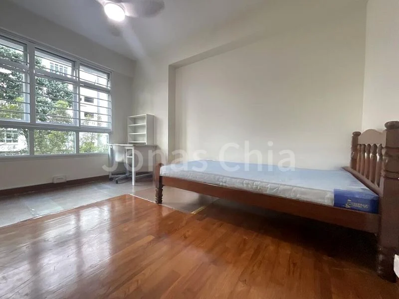 SENGKANG EAST AVE 12