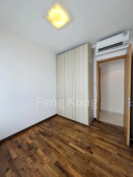 THE REGENCY AT TIONG BAHRU 3