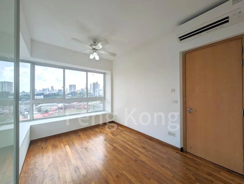 THE REGENCY AT TIONG BAHRU 9