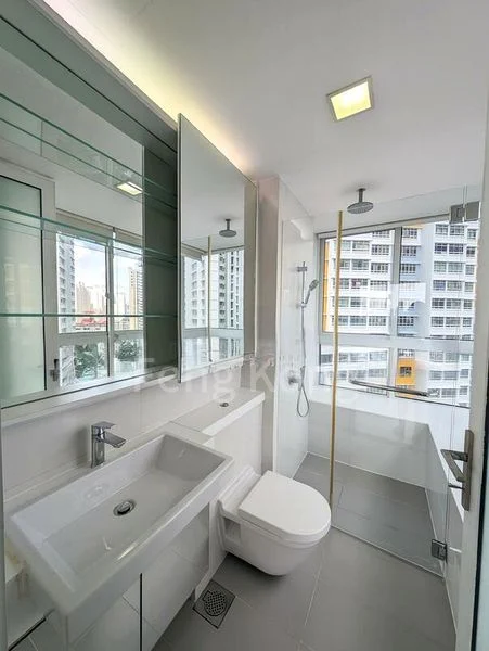 THE REGENCY AT TIONG BAHRU 11