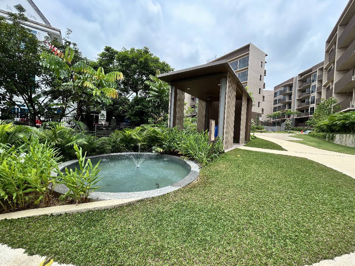 THE WATERGARDENS AT CANBERRA 24