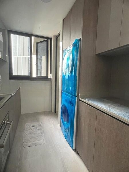 AVENUE SOUTH RESIDENCE 5