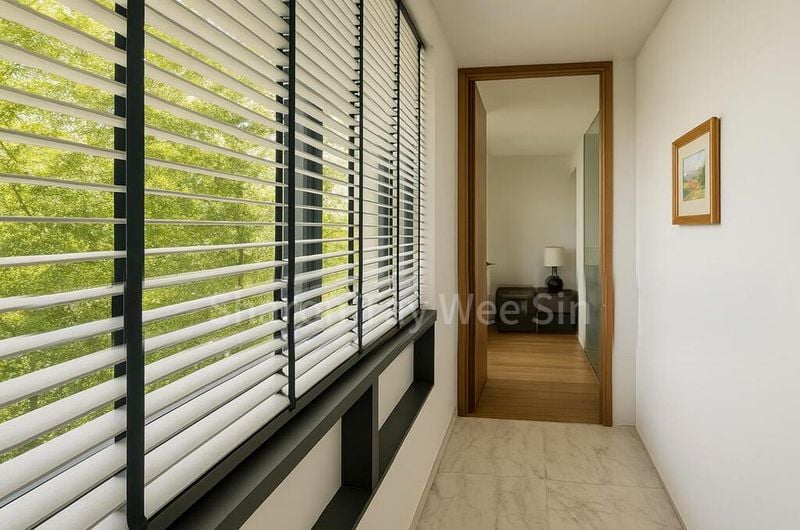 THE HOLLAND COLLECTION 6