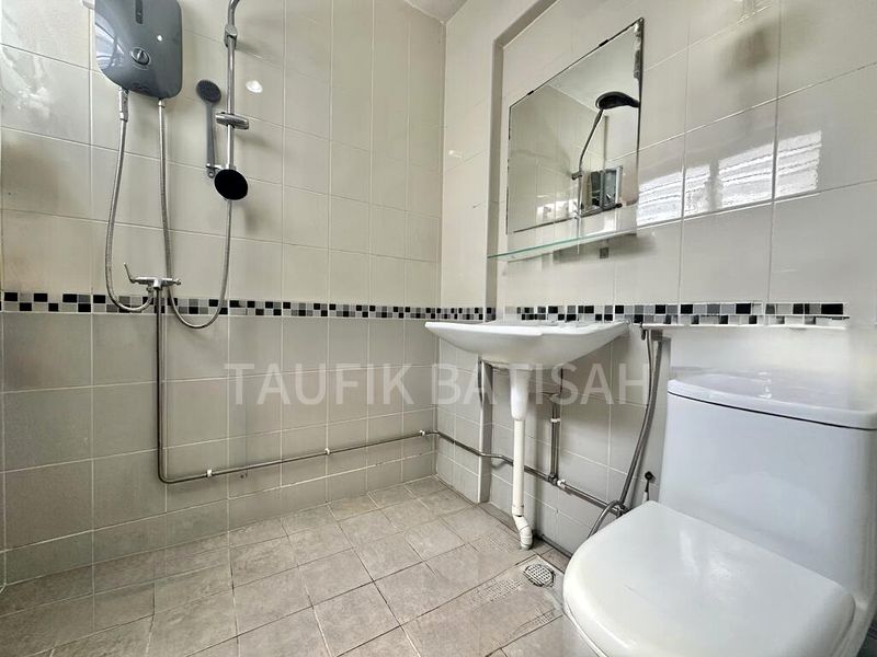 BEDOK RESERVOIR RD 9