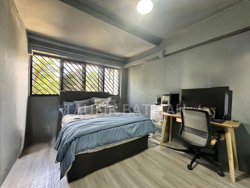 BEDOK RESERVOIR RD 10