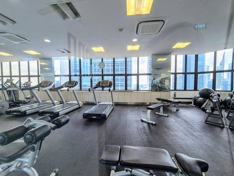 INTERNATIONAL PLAZA 11