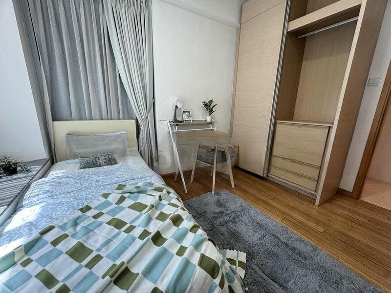 EQUATORIAL APARTMENTS 10