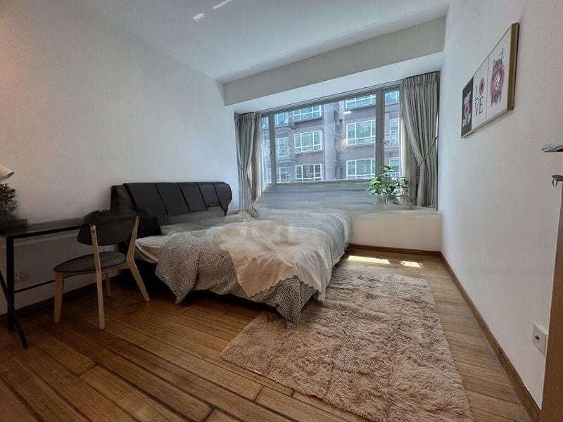 EQUATORIAL APARTMENTS 8