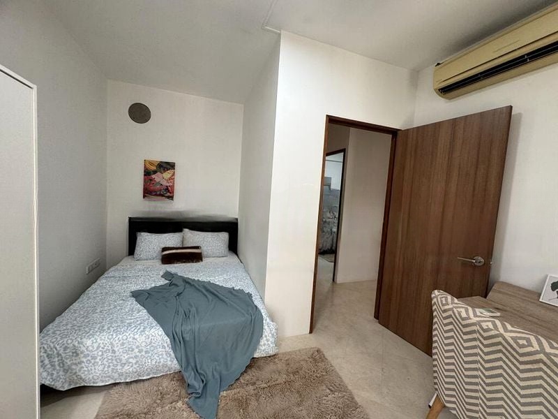 EQUATORIAL APARTMENTS 11