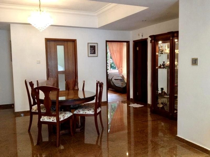LE HILL CONDOMINIUM 1