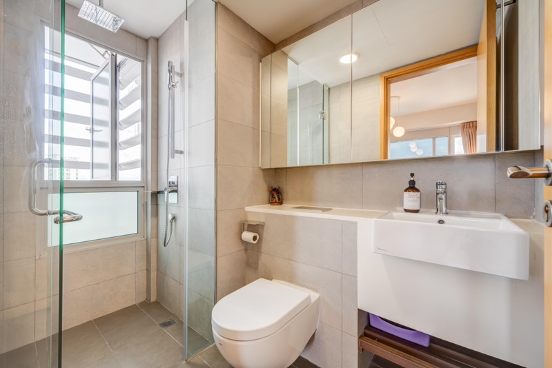 EIGHT RIVERSUITES 13