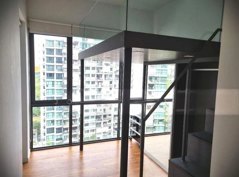 BOATHOUSE RESIDENCES