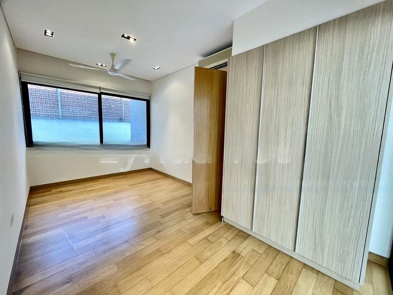 WATTEN ESTATE 5